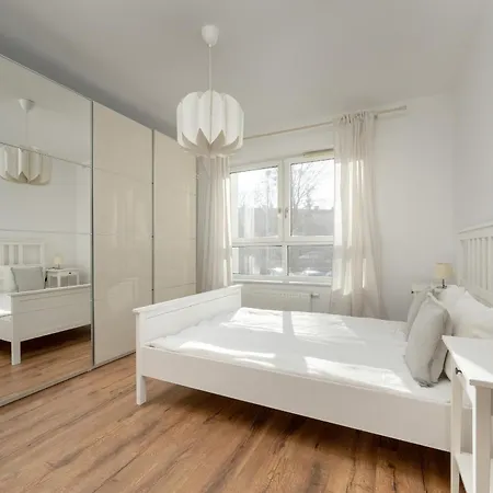 Black And Brown With Free Parking And Furnished Balcony In By Renters Wrocław