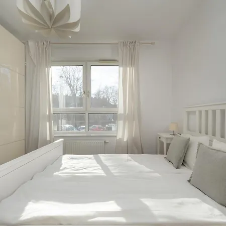 Black And Brown With Free Parking And Furnished Balcony In By Renters